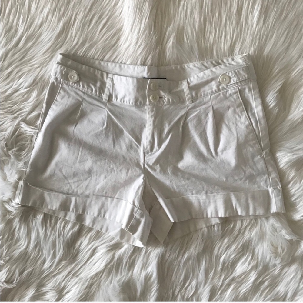 Banana Republic • Shorts